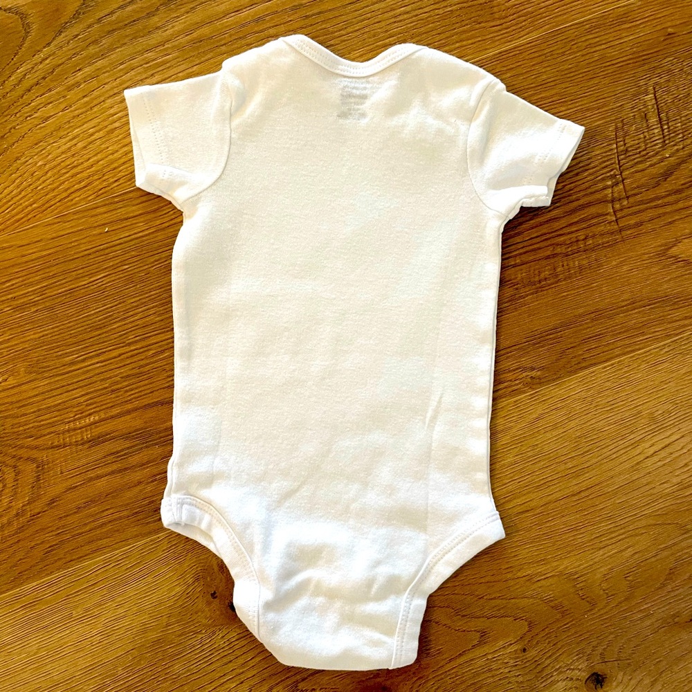 VACAY MODE Onesie - Picture 3 of 3